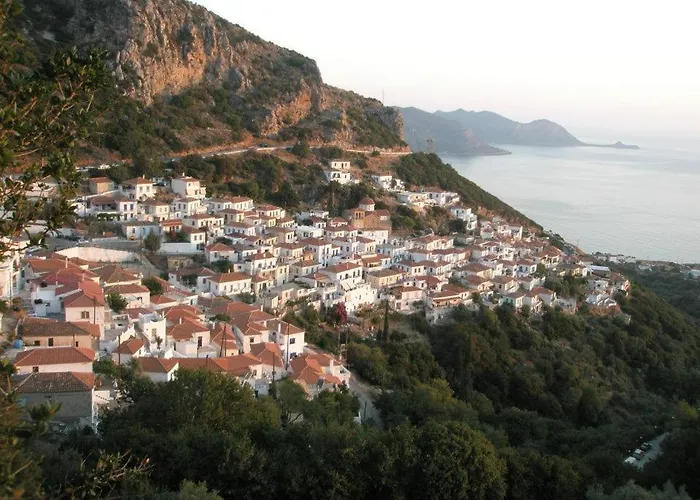 Strongilos Velanidia