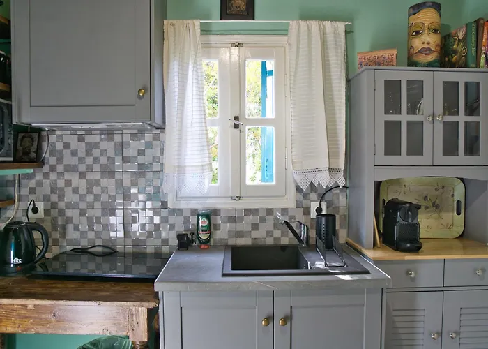 Strongilos Velanidia