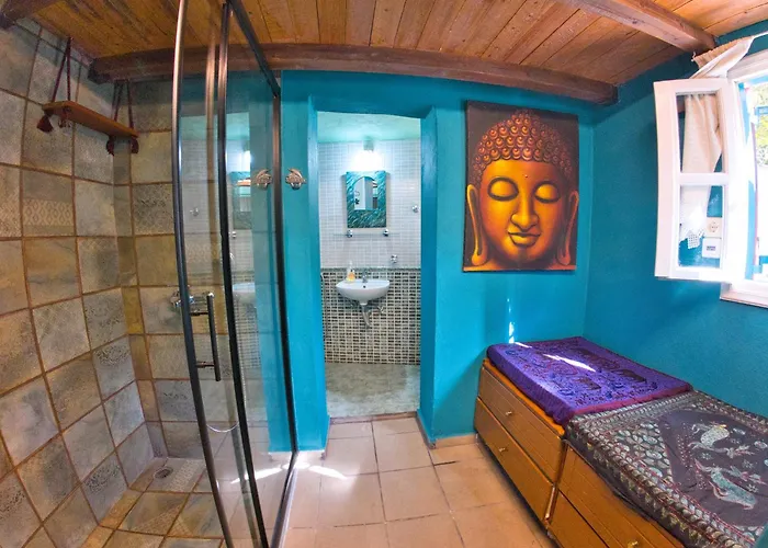 Strongilos Pensionat Velanidia